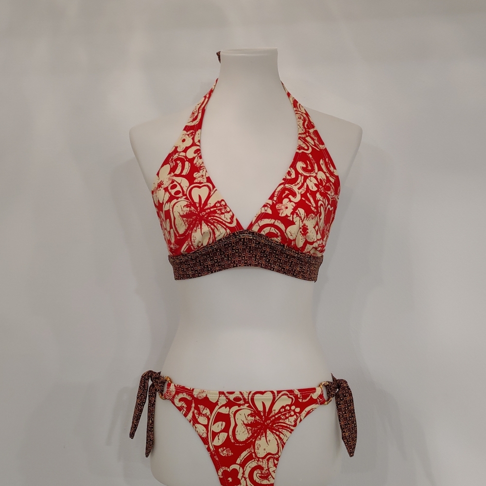 Halter bikini with tie bottoms